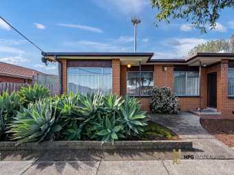4/4 Carol Grove, Tullamarine, VIC, 3043