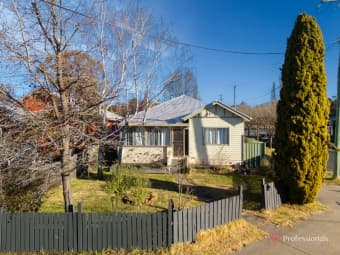 194 Mann Street, Armidale, NSW, 2350