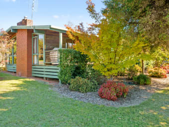 1 Young Crescent, Tawonga South, VIC, 3698