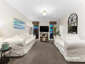 32 Karabair Street, Clyde North, VIC, 3978