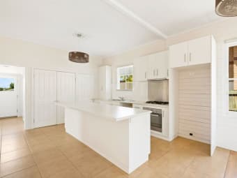 36 Anzac Ave, Newtown, QLD, 4350