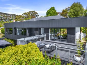 10 Norfolk Crescent, Sandy Bay, TAS, 7005