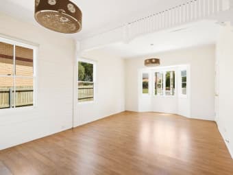 36 Anzac Ave, Newtown, QLD, 4350