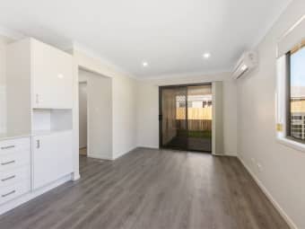 2/124 Eagleby Road, Eagleby, QLD, 4207