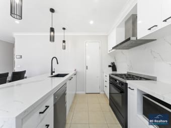 30 Ronald Road, Truganina, VIC, 3029