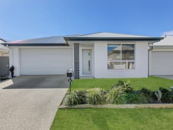 18 Carnarvon Crescent, Banya, QLD, 4551