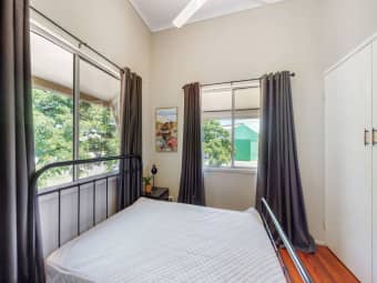 208 West St, Allenstown, QLD, 4700
