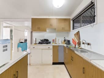 36 Prince Charles Avenue, Seaforth, QLD, 4741