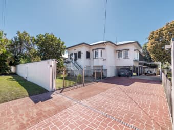 51 Carr Street, Hermit Park, QLD, 4812