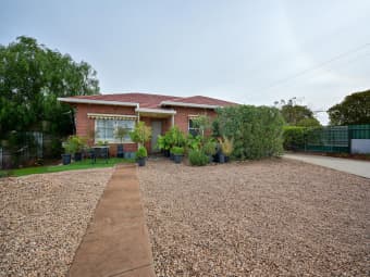 15 McEwin St, Whyalla Playford, SA, 5600