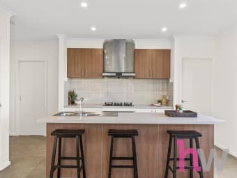 34 Jessica Way, Highton, VIC, 3216