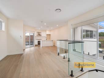 2/223 Booker Bay Road, Booker Bay, NSW, 2257