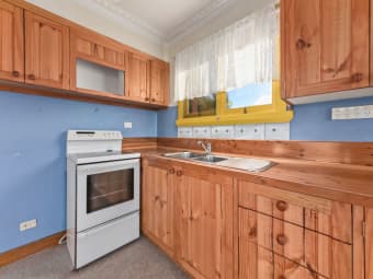 55 West Parade, Deloraine, TAS, 7304