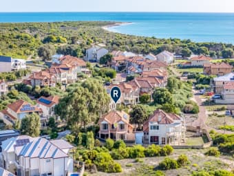 2 Ocean Point Close, Port Kennedy, WA, 6172