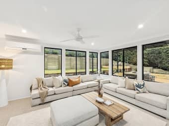 9 Quattroville Place, Green Point, NSW, 2251