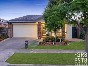 16 Panama Road, Cranbourne West, VIC, 3977