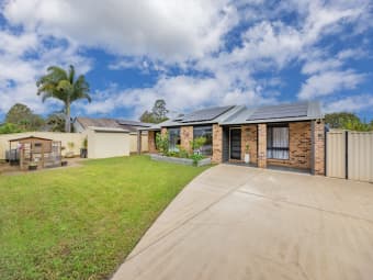 154 Bellmere Rd, Bellmere, QLD, 4510