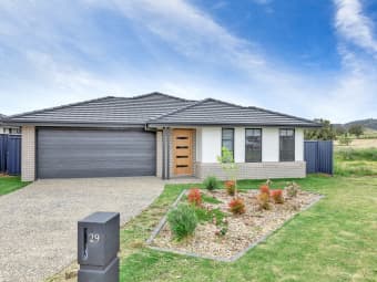 29 Homestead Circuit, North Tamworth, NSW, 2340