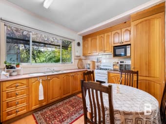160 Neale Street, Flora Hill, VIC, 3550