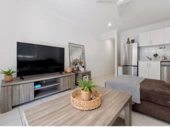 2/11A Kalimna Street, Loganholme, QLD, 4129