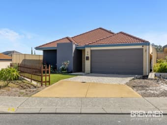 15 Moston Cres, Bertram, WA, 6167