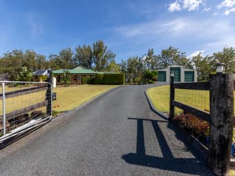 10-22 Gainsborough Dr, D'aguilar, QLD, 4514