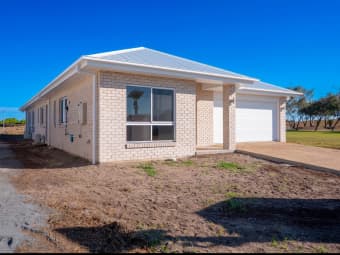 7 Greenway Drive, Coral Cove, QLD, 4670
