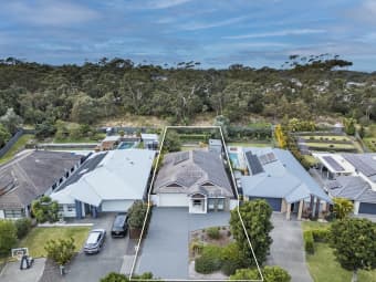 21 Paperbark Ct, Fern Bay, NSW, 2295