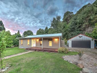 7 Williams Rd, Wandiligong, VIC, 3744