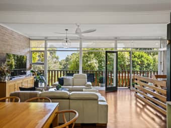 6 Hawker Avenue
