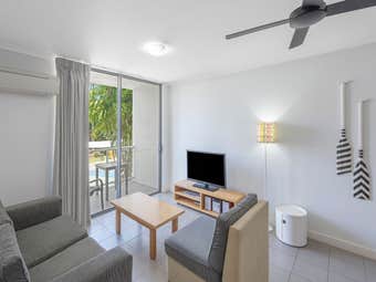 1 Bedroom/87 Port Douglas Road, Port Douglas, QLD, 4877 - Property Profile