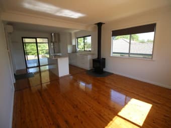 76 Logan Street, Tenterfield, NSW, 2372