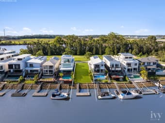 68 River Links Boulevard