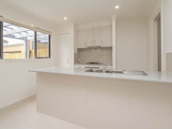25 Henning Crescent, Meridan Plains, QLD, 4551