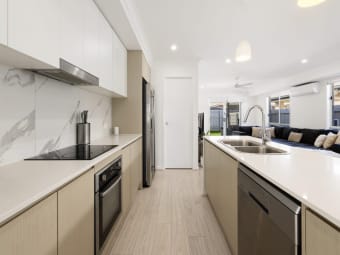 24 Benjamen Crescent, Nirimba, QLD, 4551