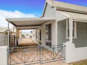 28 WELLS STREET, Streaky Bay, SA, 5680