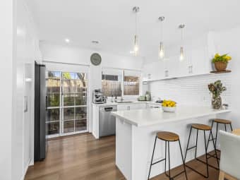 2/45 Skene St, Newtown, VIC, 3220