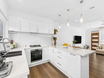 2/45 Skene St, Newtown, VIC, 3220