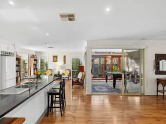17 Jessie Evelyn Cres, Kyneton, VIC, 3444