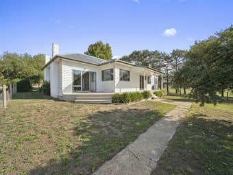 137 Gilberts Ln, Rosewhite, VIC, 3737