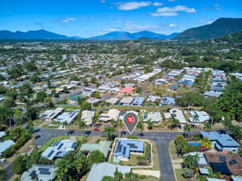 12 Summer Hill Drive, Mooroobool, QLD, 4870