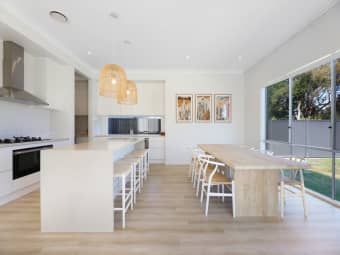 152 Turpin Road, Labrador, QLD, 4215