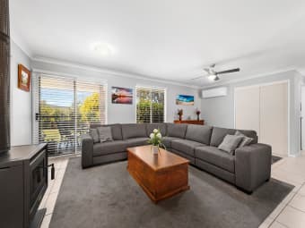 10 Baker Finch Pl, Kensington Grove, QLD, 4341