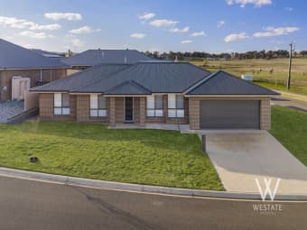 15 Kellahan Street, Eglinton, NSW, 2795