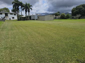 26 Wallis St, Trebonne, QLD, 4850