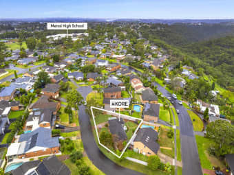 10 Reid Place, Illawong, NSW, 2234