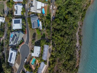 56 Harbour Ave, Shute Harbour, QLD, 4802