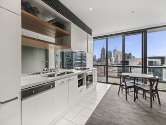 2403/1 Freshwater Place