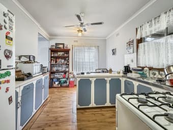 82 Derby Rd, Maryborough, VIC, 3465