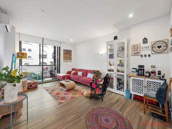 158/310 Wattle Street